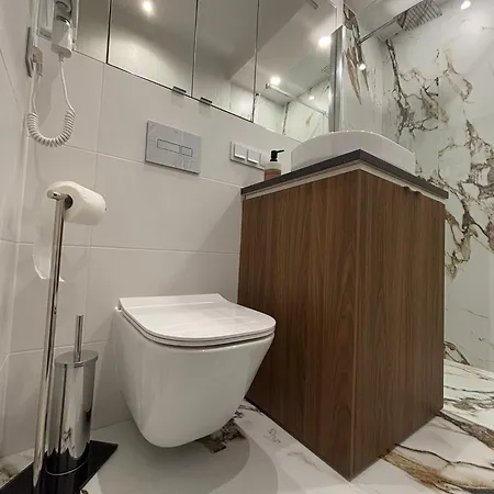 In The Heart Of Luxury Breslavia